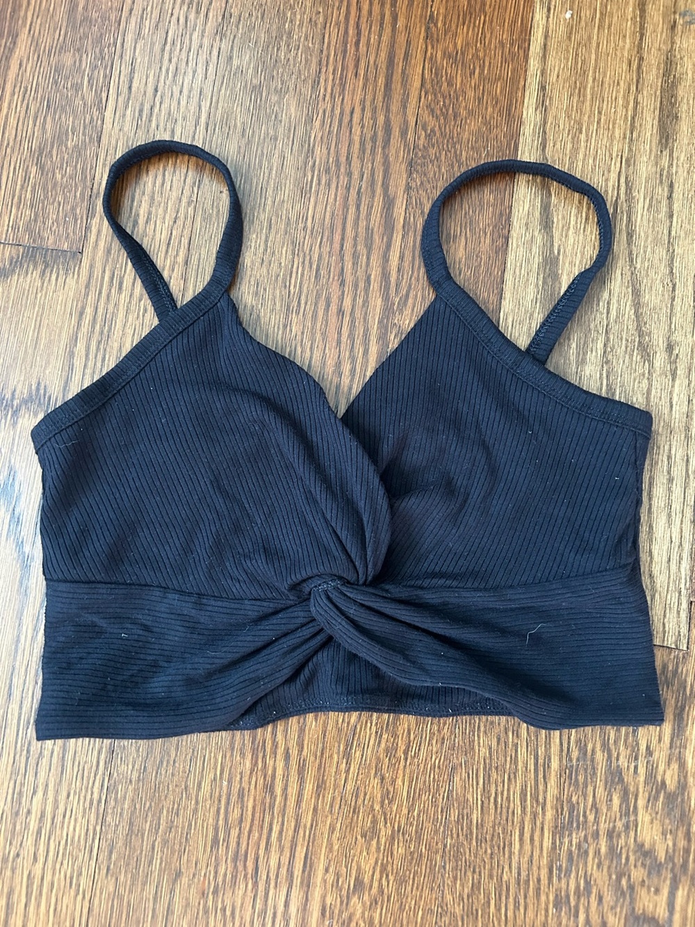 Wilfred Black Twist-Front Ribbed Crop Tank Top - Women
